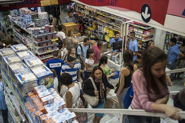 Confiança do empresário do comércio cresce 2,1%