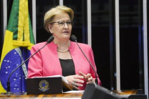 Ana Amélia critica PT por mudar sua campanha na tentativa de ILUDIR o POVO