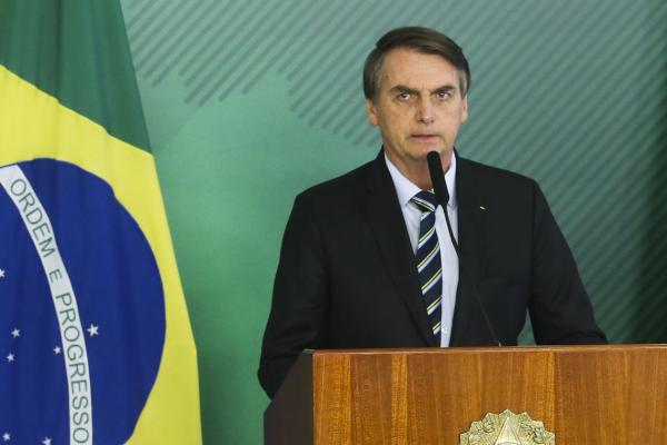 Bolsonaro contra a farra do imposto sindical